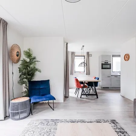 4 - Persoons Area 30 Sauna بيت للعطل Ewijk