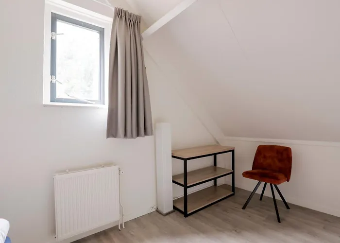 بيت للعطل 4 - Persoons Area 30 Sauna *