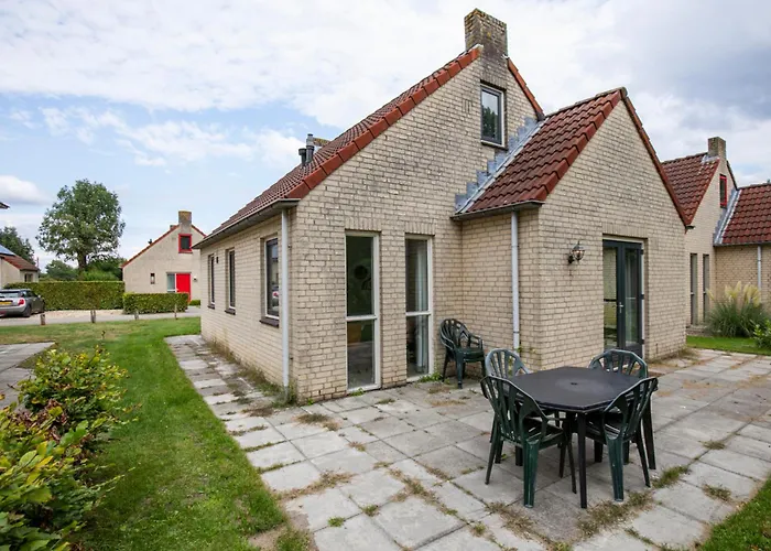 بيت للعطل 4 - Persoons Area 30 Sauna *