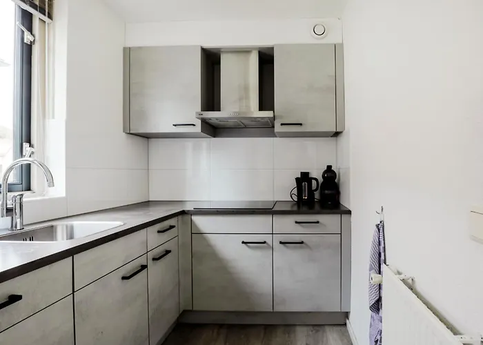 4 - Persoons Area 30 Sauna *