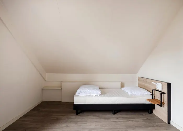 4 - Persoons Area 30 Sauna *